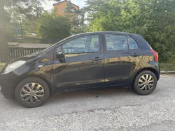 Svart Begagnad 2006 Toyota Yaris Halvkombi | 46 000 kr (Marknadspris)