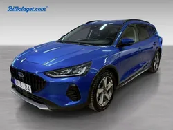 Blå Begagnad 2023 Ford Focus Active Kombi | 229 800 kr (Marknadspris)
