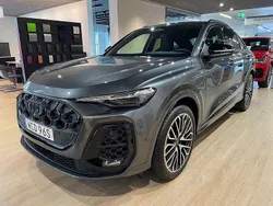 Grå Ny 2025 Audi Q5 Sportback S-Line SUV | 819 700 kr (Dyr)