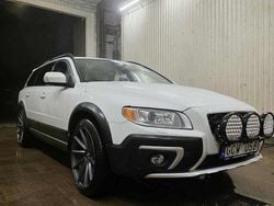 Vit Begagnad 2014 Volvo XC70 Momentum Kombi | 170 000 kr (Marknadspris)