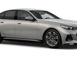 Grå Ny 2025 BMW 530e Comfort Edition Sedan | 739 500 kr (Bra pris)