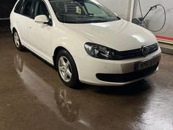 Begagnad 2012 VW Golf VII Kombi | 48 700 kr (Superpris)