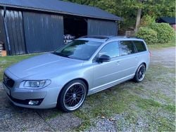 Silver Begagnad 2015 Volvo V70 Dynamic Kombi | 173 000 kr (Dyr)