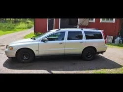 Grå Begagnad 2006 Volvo V70 Kombi | 10 000 kr (Superpris)