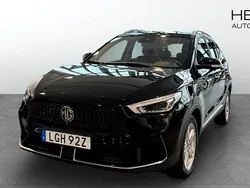 Svart (black) Begagnad 2022 MG ZS Luxury Sedan | 254 900 kr (Bra pris)