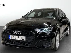 Svart (brilliantsvart) Begagnad 2023 Audi A3 Sportback Proline Halvkombi | 239 000 kr (Marknadspris)