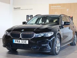 Svart Begagnad 2021 BMW 330e Sport Line Kombi | 279 800 kr (Bra pris)