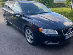Svart Begagnad 2011 Volvo V70 R-Design Kombi | 65 000 kr (Superpris)
