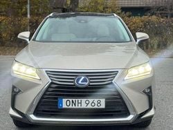 Ljusbrun (brun) Begagnad 2018 Lexus RX450h Executive Line SUV | 329 000 kr (Marknadspris)
