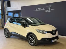 Flerfärgad Begagnad 2014 Renault Captur SUV | 129 900 kr (Marknadspris)