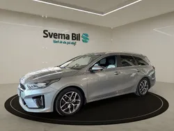 Silvergrå metallic Begagnad 2019 Kia Ceed Sportswagon GT-Line Kombi | 179 900 kr (Marknadspris)