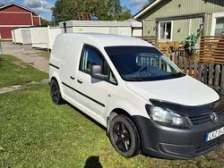 Vit Begagnad 2015 VW Caddy Minibuss | 70 000 kr (Dyr)
