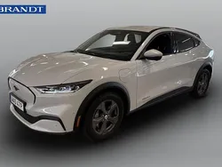 Vit Begagnad 2022 Ford Mustang Mach-E Standard Range SUV | 379 900 kr (Marknadspris)
