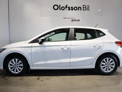Vit Begagnad 2022 Seat Ibiza Halvkombi | 164 900 kr (Bra pris)