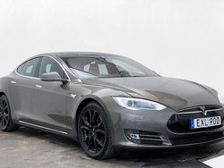 Grå Begagnad 2015 Tesla Model S Sedan | 289 800 kr (Dyr)