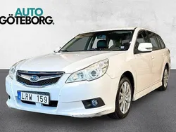 Vit Begagnad 2011 Subaru Legacy Kombi | 74 900 kr (Bra pris)