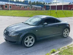 Grå Begagnad 2003 Audi TT Sportkupé | 50 500 kr (Bra pris)