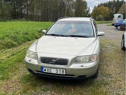 Brun Begagnad 2006 Volvo V70 Business Edition Kombi | 30 000 kr (Marknadspris)