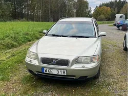 Brun Begagnad 2006 Volvo V70 Business Edition Kombi | 30 000 kr (Marknadspris)
