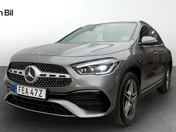 Mörkgrå Begagnad 2020 Mercedes GLA250 AMG SUV | 349 900 kr