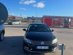 Svart Begagnad 2011 VW Passat Kombi | 63 000 kr (Bra pris)