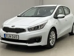 Vit Begagnad 2017 Kia Ceed | 116 800 kr (Lite dyr)