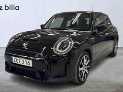 Svart Begagnad 2022 Mini Cooper S Halvkombi | 244 900 kr (Marknadspris)