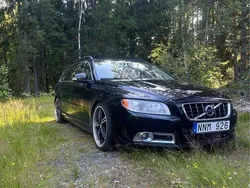 Svart Begagnad 2010 Volvo V70 Momentum Kombi | 55 000 kr (Marknadspris)