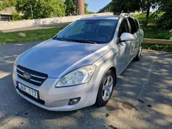 Silver Begagnad 2009 Kia Ceed Sportswagon 4 Kombi | 22 000 kr (Marknadspris)