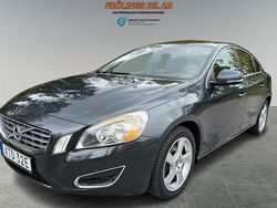 Mörkgrå Begagnad 2013 Volvo S60 Sedan | 119 000 kr