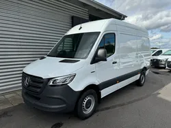 Vit (arktisk vit) Ny 2024 Mercedes E-Sprinter Van | 799 000 kr (Superpris)