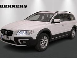 Vit Begagnad 2016 Volvo XC70 Momentum SUV | 159 900 kr (Bra pris)