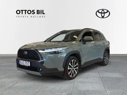 Grön Begagnad 2024 Toyota Corolla Cross Style SUV | 399 000 kr (Marknadspris)
