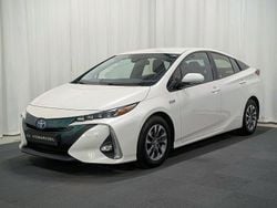 Vit Begagnad 2018 Toyota Prius Plug-in Hybrid Executive Halvkombi | 185 900 kr (Marknadspris)