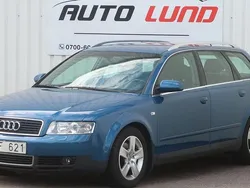 Ljusblå (blåmetallic) Begagnad 2003 Audi A4 Comfort Kombi | 35 000 kr (Lite dyr)