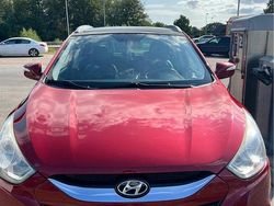 Röd Begagnad 2011 Hyundai ix35 SUV | 90 000 kr (Marknadspris)