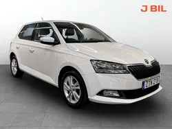 Vit Begagnad 2018 Skoda Fabia Style Halvkombi | 129 900 kr (Marknadspris)