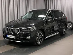 Svart Begagnad 2022 BMW X1 xLine SUV | 329 900 kr (Lite dyr)