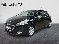 Svart Begagnad 2013 Peugeot 208 Halvkombi | 68 800 kr (Lite dyr)