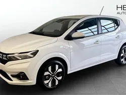 Vit (white) Ny 2025 Dacia Sandero Expression Halvkombi | 219 900 kr (Bra pris)