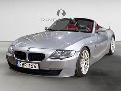 Mörkgrå Begagnad 2006 BMW Z4 Advantage Cab | 149 900 kr (Marknadspris)
