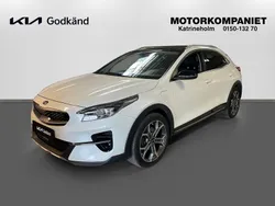 Vit Begagnad 2021 Kia XCeed 2 SUV | 239 900 kr (Marknadspris)