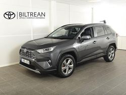 Mörkgrå Begagnad 2020 Toyota RAV4 Hybrid Executive SUV | 314 500 kr (Marknadspris)