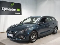 Blå Begagnad 2022 Hyundai i30 Essential Kombi | 209 900 kr (Marknadspris)