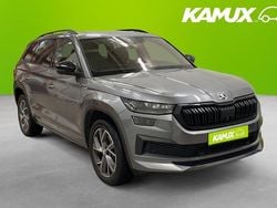 Silver/grå Begagnad 2022 Skoda Kodiaq SportLine SUV | 409 700 kr (Lite dyr)