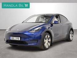 Blå Begagnad 2023 Tesla Model Y Standard Range SUV | 334 900 kr (Marknadspris)