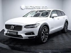 Vit Begagnad 2021 Volvo V90 CC Kombi | 349 900 kr (Lite dyr)