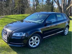 Svart Begagnad 2013 Audi A3 Sportback Halvkombi | 49 500 kr