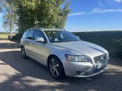 Grå Begagnad 2012 Volvo V50 Momentum Kombi | 115 000 kr (Lite dyr)