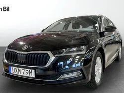 Svart Begagnad 2021 Skoda Octavia Kombi | 249 500 kr (Marknadspris)